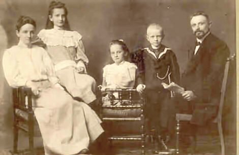 At-IVa_GerritKamphorst_GrietjevanZanten_Marie_Gijsbertha_Jacob-Gerrit